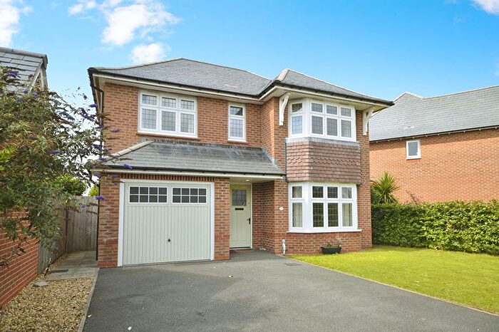 4 Bedroom Detached House For Sale In Cilfach Crwys, Penrhosgarnedd, Bangor, Gwynedd, LL57