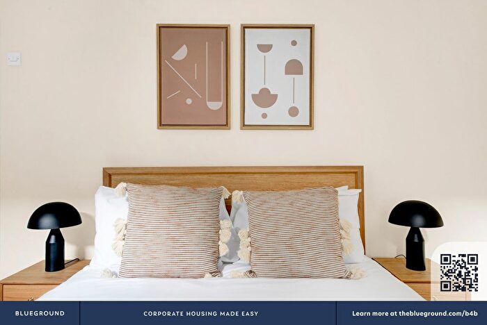 2 Bedroom Flat To Rent In Charing Cross, WC2N