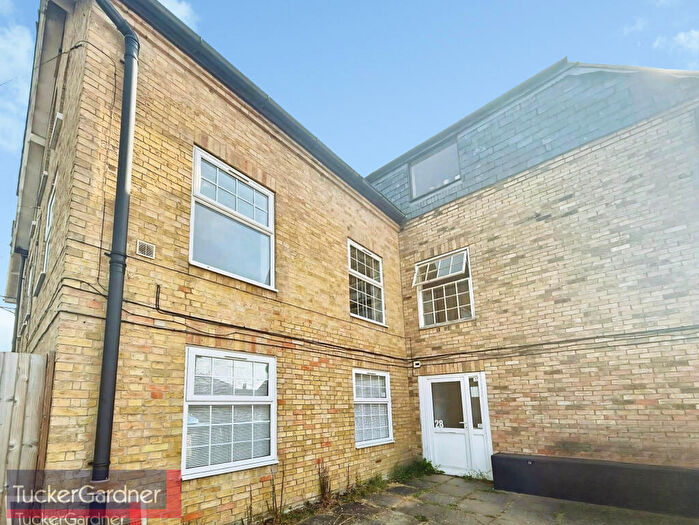 2 Bedroom Flat To Rent In Barkhams Lane, Littleport, CB6