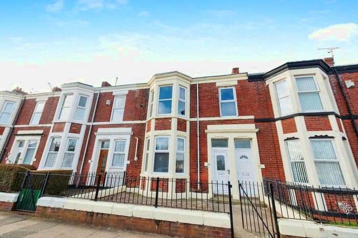 2 Bedroom Flat To Rent In Sutton Street, Newcastle Upon Tyne, NE6