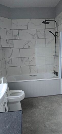 1 Bedroom Studio To Rent In Armytage Road, Brighouse, HD6