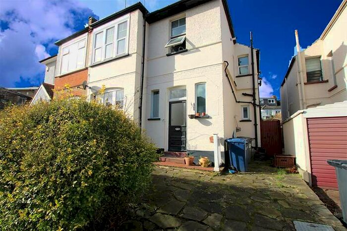 1 Bedroom Flat To Rent In Rowsley Avenue, Hendon, NW4