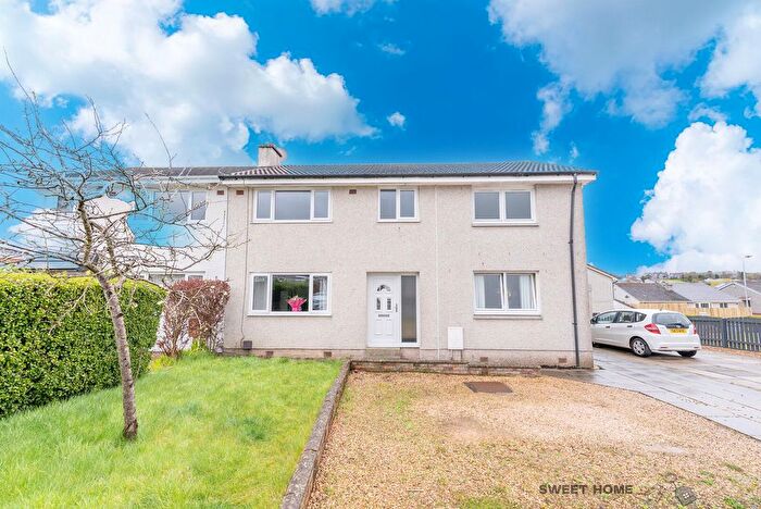 6 Bedroom Semi-Detached House For Sale In Glenview Crescent, Moodiesburn, Glasgow, G69