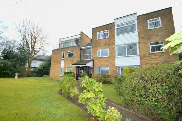 2 Bedroom Flat To Rent In Norwood Lodge, Vine Street, Salford, M7