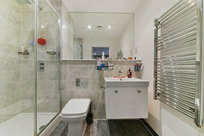 1 Bedroom Flat To Rent In Perth Road, Ilford, London, IG2