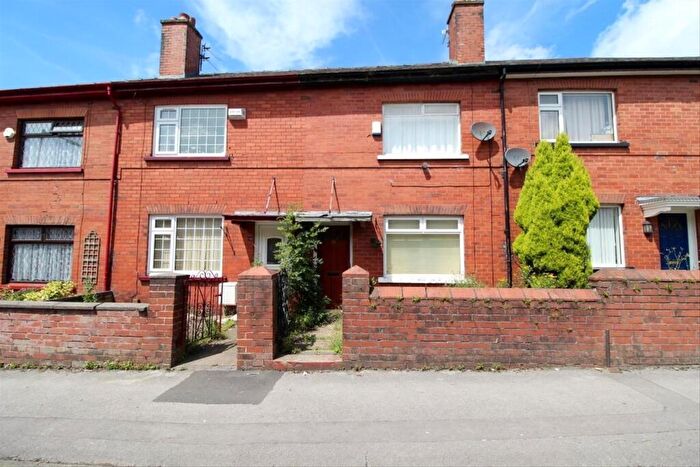 2 Bedroom House To Rent In Patterson Street, Bolton, BL3