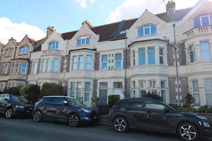 1 Bedroom Studio To Rent In Milburn Road, Weston-Super-Mare, BS23