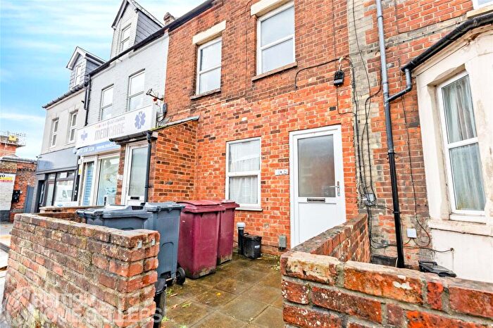 4 Bedroom Terraced House For Sale In Oxford Road, Reading, Berkshire, RG30