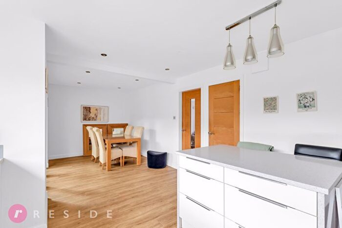 4 Bedroom Detached House For Sale In Tern Close, Bamford, Rochdale, OL11