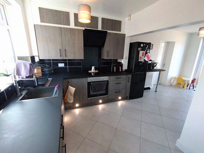 3 Bedroom Semi-detached House For Sale In Bevan Avenue, Talke Pits, Stoke-On-Trent, ST7