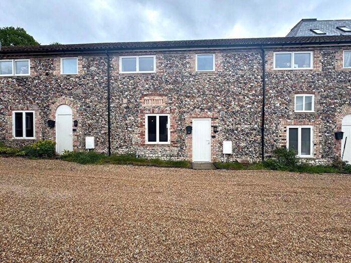 2 Bedroom Cottage To Rent In Old Market Street, Thetford, IP24