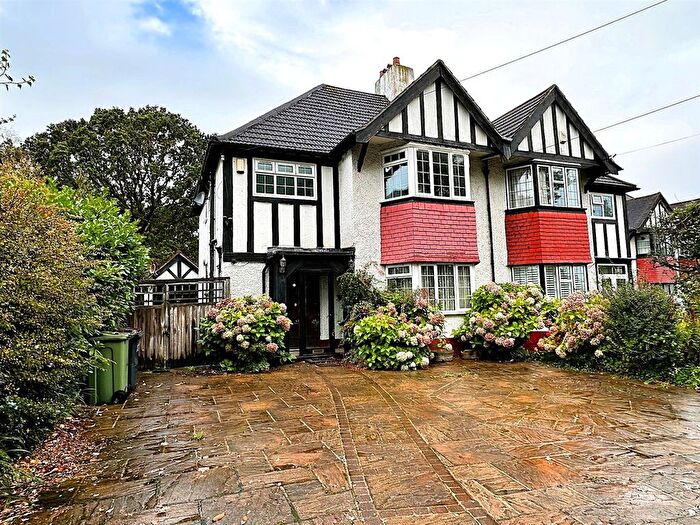 3 Bedroom Semi-detached House For Sale In Woodland Way, Petts Wood, Kent, BR5
