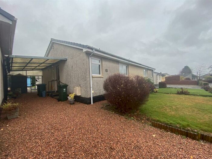 2 Bedroom Semi-Detached Bungalow To Rent In Muirend Gardens, Perth, PH1