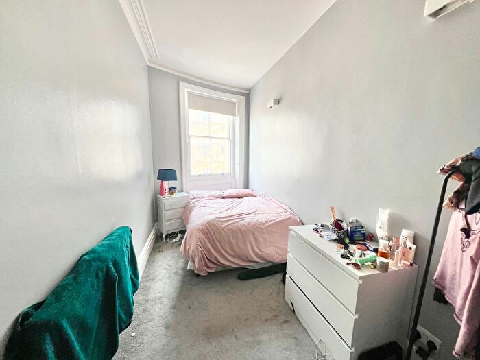 2 Bedroom Flat To Rent In Chesham Place, Brighton, BN2