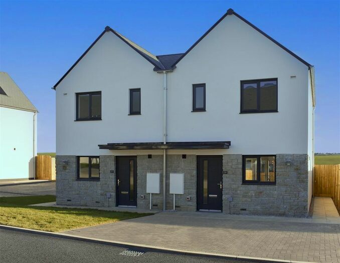 3 Bedroom Semi-Detached House For Sale In Pentire Green, Crantock, Newquay, TR8
