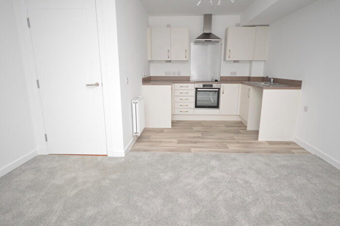 2 Bedroom Apartment To Rent In Flat /, Coll Grove, Glasgow, G21