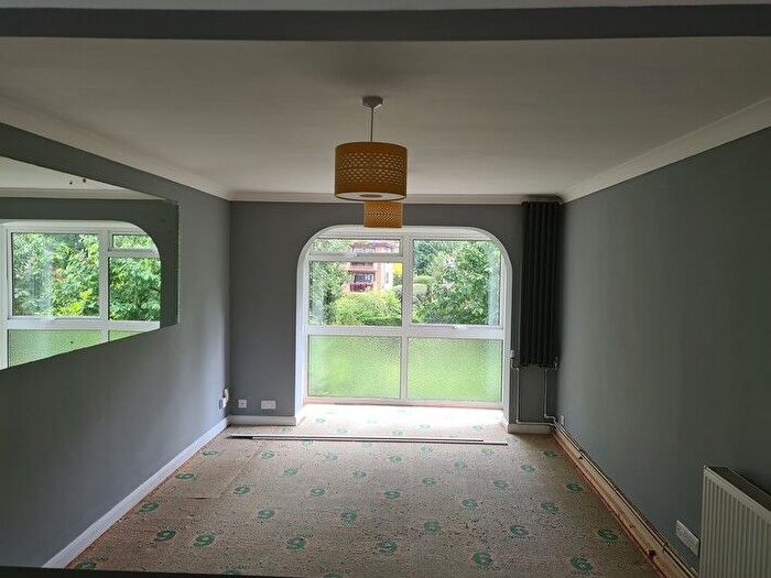 2 Bedroom Flat To Rent In Cadogan Close, Beckenham, Beckenham, BR3