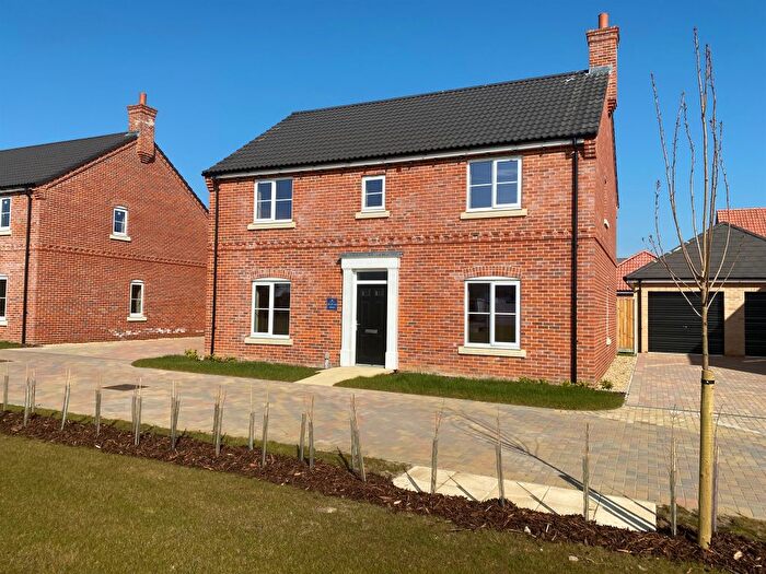 4 Bedroom Detached House For Sale In Jubilee Way, Wrentham, Beccles, NR34