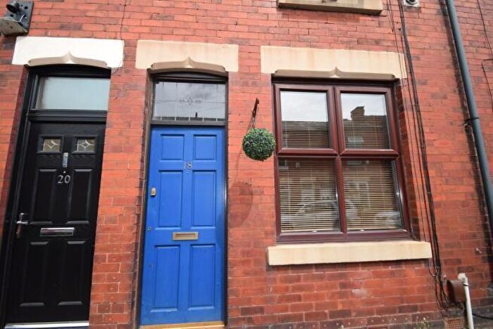 2 Bedroom House To Rent In Sandown Road, Cheadle Heath, Stockport, SK3