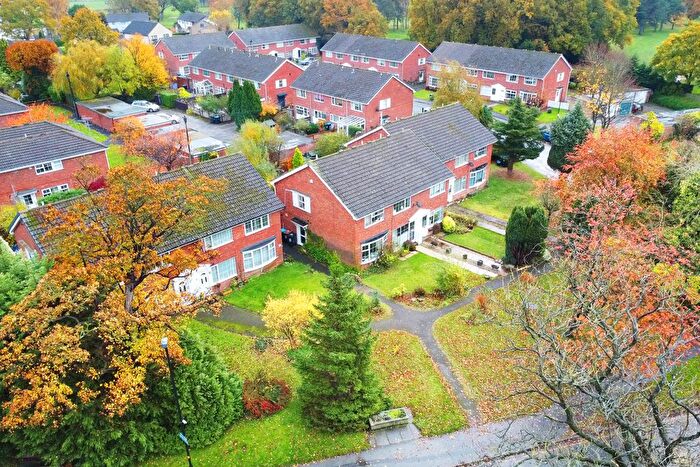 2 Bedroom Town House For Sale In Millfield Glade, Harrogate, HG2