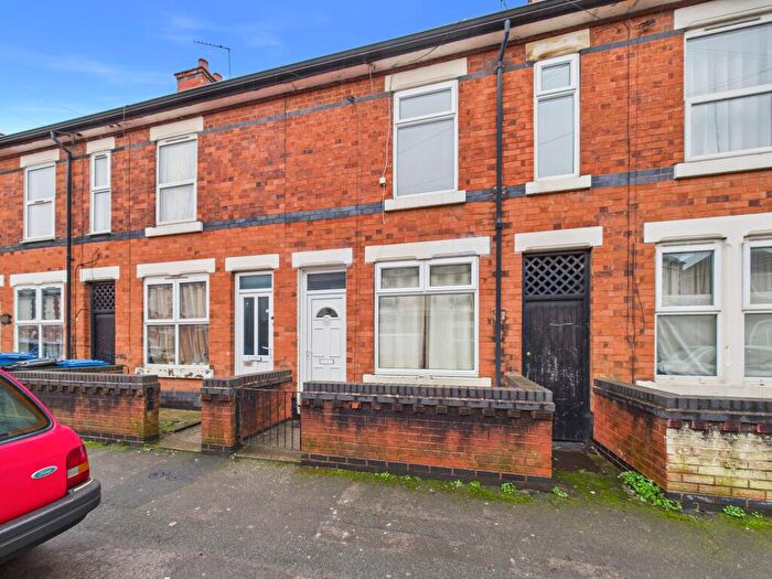 2 Bedroom Terraced House For Sale In Hawthorn Street, Allenton, DE24