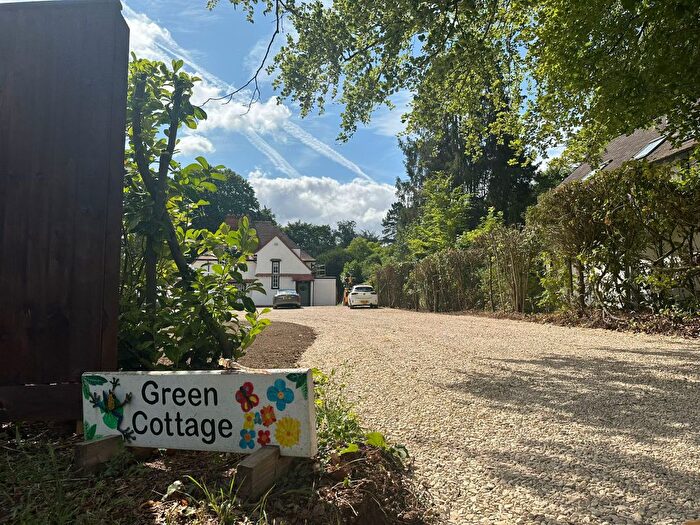 4 Bedroom Detached House To Rent In Green Cottage, Boars Hill, OX1