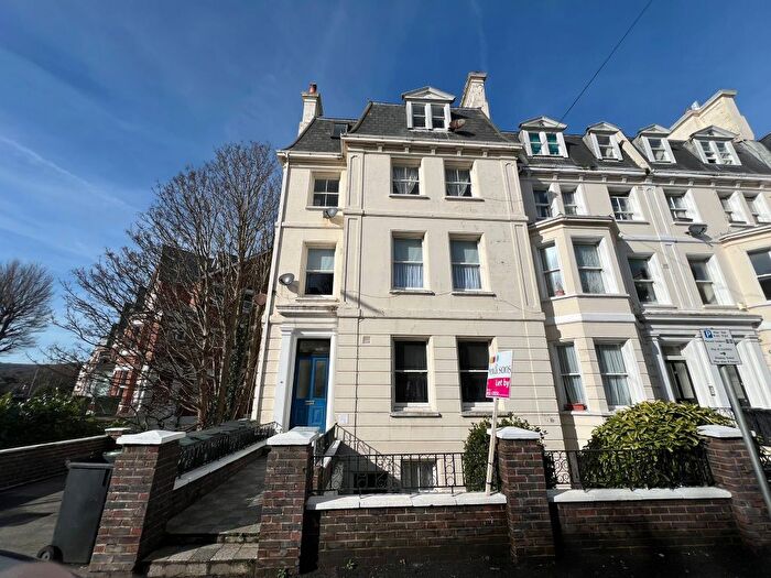 2 Bedroom Flat To Rent In Compton Street, Eastbourne, BN21
