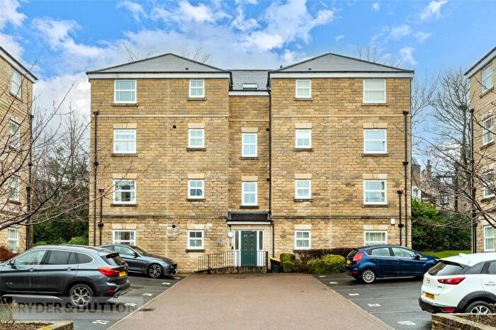 2 Bedroom Apartment For Sale In Bishopdale Court, Halifax, West Yorkshire, HX1