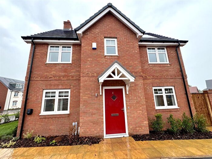 3 Bedroom Semi Detached House To Rent In Carrington Way, The Meadows, CV7