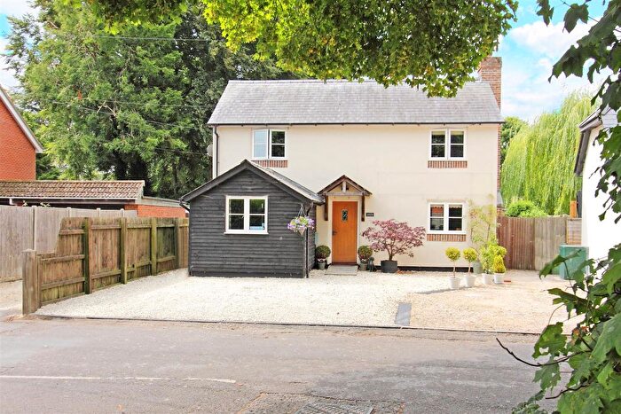 3 Bedroom Detached House For Sale In Cow Lane, Kimpton, Andover, SP11
