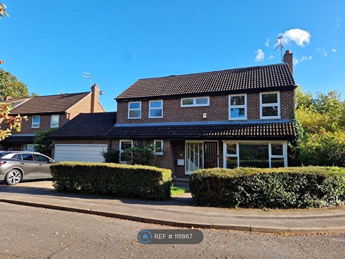 4 Bedroom Detached House To Rent In Grove Farm Park, Northwood, HA6