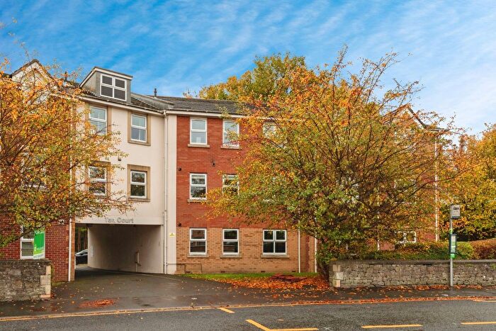 1 Bedroom Flat For Sale In Wick Road, Bristol, Somerset, BS4