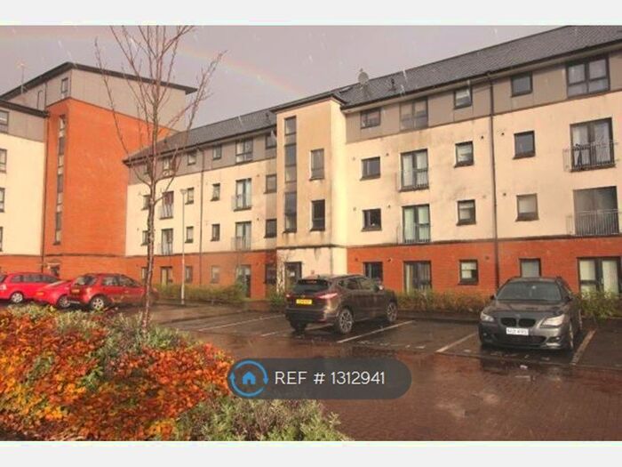 2 Bedroom Flat To Rent In Kincaid Court, Greenock PA15
