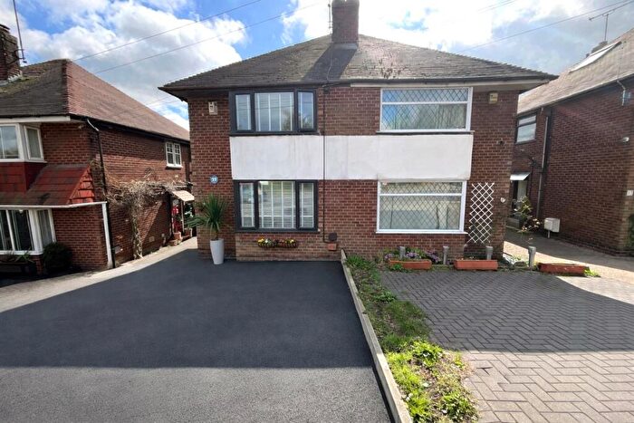 3 Bedroom Semi Detached House For Sale In Normanton Spring Road, Sheffield, Sheffield, S13