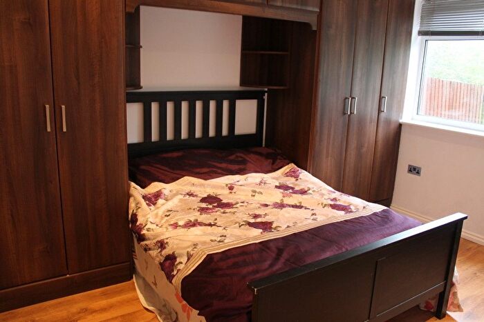 2 Bedroom Maisonette To Rent In Shaftesbury Avenue, HA2