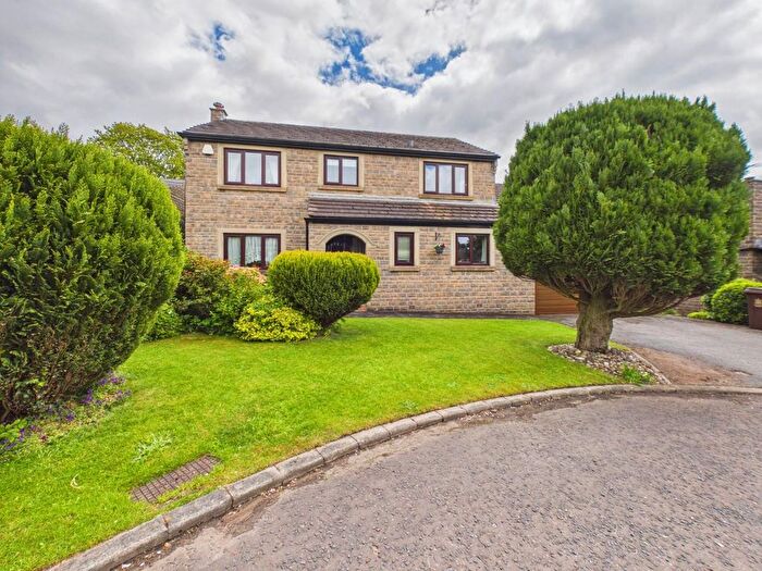5 Bedroom Property For Sale In Dalesway, Eldwick, Bingley, BD16