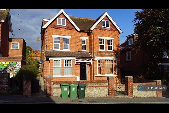 Studio To Rent In Enys Road, Eastbourne, BN21