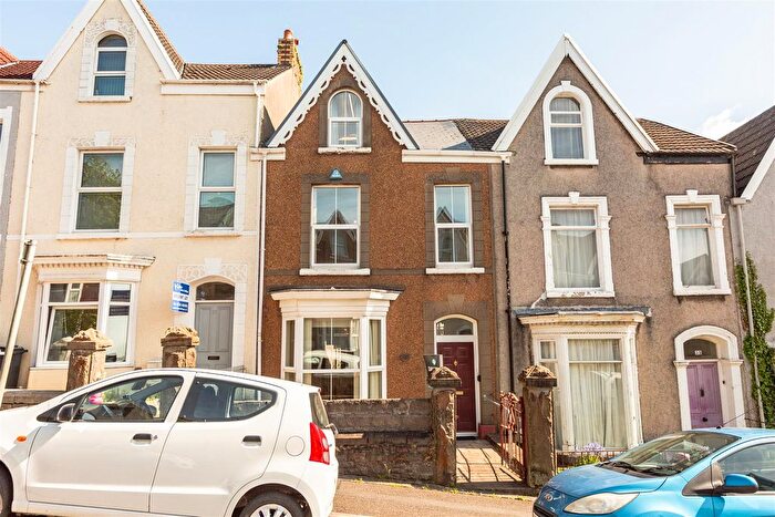 4 Bedroom Terraced House For Sale In Finsbury Terrace, Brymnill, Swansea, SA2