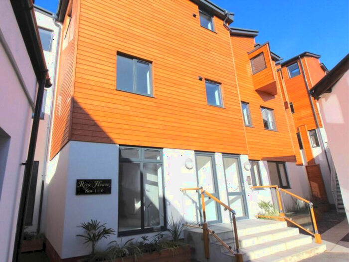 1 Bedroom Apartment To Rent In Strand Hill, Dawlish, EX7