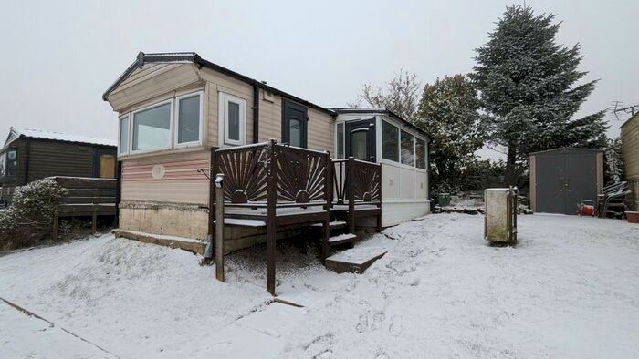 1 Bedroom Mobile Home To Rent In Ripponden Road, Saddleworth, OL3