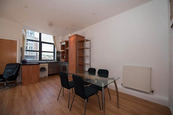 2 Bedroom Apartment To Rent In George Street, Nottingham, NG1