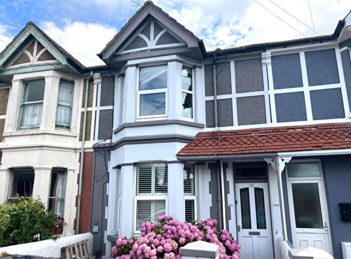 1 Bedroom Flat To Rent In Wigmore Road, Worthing, West Sussex, BN14