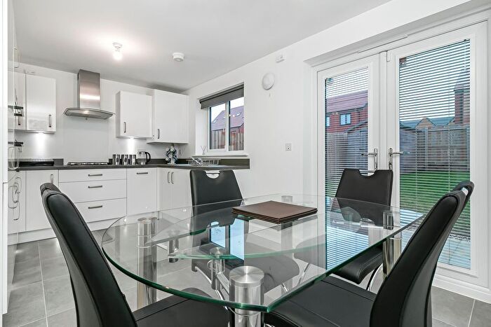 3 Bedroom Terraced House For Sale In Rockingham Dene, Wellingborough, NN8