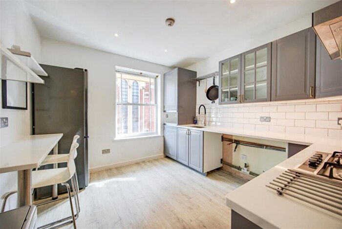 2 Bedroom Apartment To Rent In St Michaels Court, Poplar Walk, Croydon, CR0