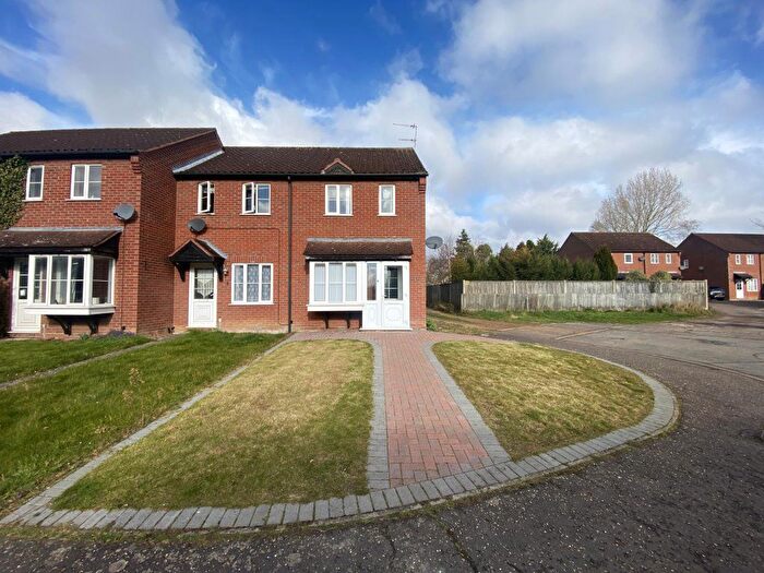 2 Bedroom Property To Rent In Burton Drive, Rackheath, NR13