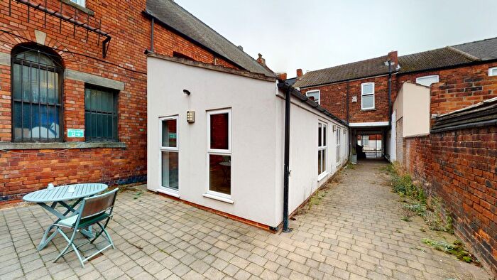 4 Bedroom Property To Rent In Portland Street, Lincoln, LN5