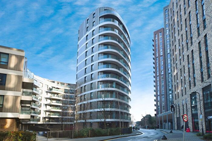 2 Bedroom Flat For Sale In North End Road, Wembley, HA9