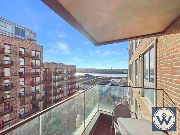 2 Bedroom Flat For Sale In Agnes George Walk, London, E16