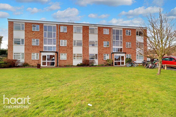 2 Bedroom Flat To Rent In Haig Court, Chelmsford, CM2