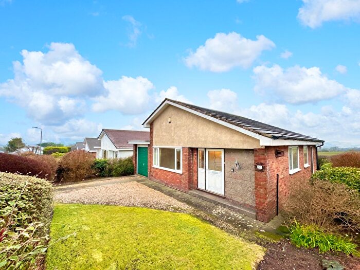 3 Bedroom Detached Bungalow For Sale In Lomond Crescent, Beith, KA15